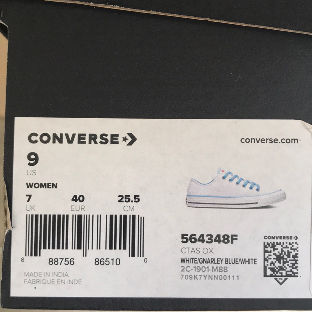 NWT Converse Ctas OX Canvas White Gnarly Blue W - Picture 8 of 8